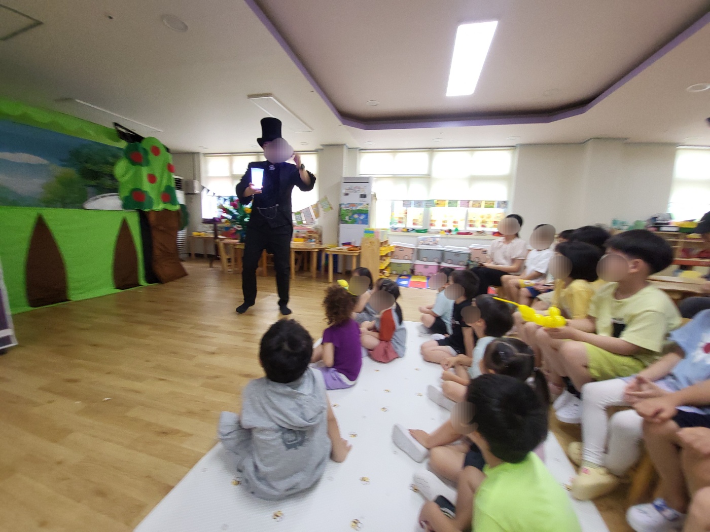 2025 1학기 문화예술공연 마술쇼와 인성인형극 공연 관람입니다.